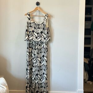 Gilli Black and White Patterned Maxi Dress